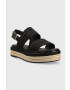 Calvin Klein Сандали FLATFORM WEDGE - HE в черно с платформа HW0HW01497 - Pepit.bg