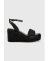 Calvin Klein Сандали WEDGE 50HH W/HW - JQ в черно със скосена платформа HW0HW01490 - Pepit.bg