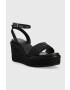 Calvin Klein Сандали WEDGE 50HH W/HW - JQ в черно със скосена платформа HW0HW01490 - Pepit.bg