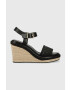 Calvin Klein Сандали WEDGE 70HH - HE в черно със скосена платформа HW0HW01499 - Pepit.bg