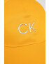 Calvin Klein Шапка в жълто с апликация - Pepit.bg
