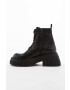 Charles Footwear Кожени боти Karen в черно с равна подметка - Pepit.bg