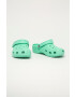 Crocs Чехли Classic дамски в зелено 10001 - Pepit.bg