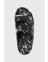 Crocs Чехли BAYA MARBLED SANDAL в черно 208332 - Pepit.bg