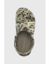 Crocs Чехли Classic Realtree в зелено 12132 - Pepit.bg