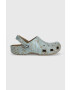 Crocs Чехли Classic Topographic Clog в кафяво 208263 - Pepit.bg