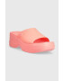 Crocs Чехли Skyline Slide в розово с платформа 208182 - Pepit.bg