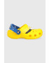 Crocs Детски чехли x Minions в жълто - Pepit.bg