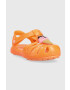 Crocs Детски сандали ISABELLA CHARM SANDAL в оранжево - Pepit.bg