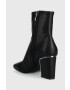 DKNY Боти Cavale в черно с висок ток K3214434 - Pepit.bg