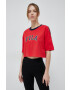 Fila Памучна тениска x Hailey Bieber в червено - Pepit.bg