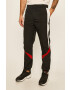 Guess Jeans Панталони - Pepit.bg