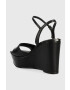 Guess Кожени сандали ZIONE2 в черно със скосена платформа - Pepit.bg