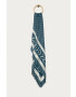 Guess Тънък шал - Pepit.bg