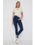 Levi's Памучна тениска в кремаво - Pepit.bg