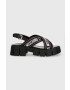 Love Moschino Сандали в черно с платформа JA16186G0GIX200A - Pepit.bg