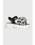 Love Moschino Сандали в черно с платформа JA16256G0GIW010A - Pepit.bg