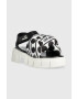 Love Moschino Сандали в черно с платформа JA16256G0GIW010A - Pepit.bg