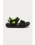 New Balance Детски сандали в черно - Pepit.bg