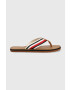 Tommy Hilfiger Джапанки HILFIGER LEATHER BEACH SANDAL в кафяво FM0FM04548 - Pepit.bg