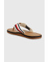 Tommy Hilfiger Джапанки HILFIGER LEATHER BEACH SANDAL в кафяво FM0FM04548 - Pepit.bg