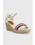 Tommy Hilfiger Сандали MID WEDGE CORPORATE в бяло със скосена платформа - Pepit.bg