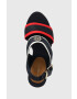 Tommy Hilfiger Сандали RWB FEMININE WEDGE в тъмносиньо със скосена платформа - Pepit.bg