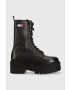 Tommy Jeans Кожени кубинки Flatform Padded Boot в черно с платформа - Pepit.bg