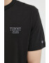Tommy Jeans Памучна тениска в черно с апликация - Pepit.bg