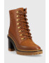 Tory Burch Кожени боти Miller в кафяво с висок ток - Pepit.bg