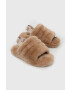 Ugg Детски вълнени пантофи Fluff Yeah Slide в кафяво - Pepit.bg