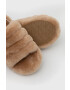 Ugg Детски вълнени пантофи Fluff Yeah Slide в кафяво - Pepit.bg