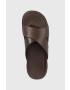 Ugg Кожени чехли Wainscott Slide мъжки в кафяво - Pepit.bg