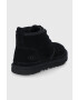 Ugg Велурени боти Neumel дамски в черно с равна подметка с изолация - Pepit.bg