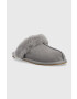 Ugg Велурени чехли W Scuffette Ii в сиво - Pepit.bg