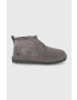 Ugg Велурени обувки Numel мъжки в бежово - Pepit.bg
