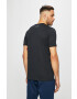 Under Armour Тениска 1329590 в черно с принт - Pepit.bg