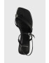 Vagabond Shoemakers Кожени сандали Luisa в черно - Pepit.bg