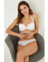 women'secret Сутиен BEAUTIFUL в бяло с изчистен дизайн - Pepit.bg