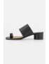 MAISON MARGIELA Кожени сандали Tabi - Pepit.bg