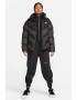 Nike Зимно яке с Therma Fit Technology - Pepit.bg