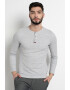 Tom Tailor Вталена блуза Henley с релеф - Pepit.bg