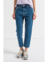 Tommy Jeans Скъсени дънки Mom - Pepit.bg