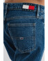 Tommy Jeans Скъсени дънки Mom - Pepit.bg