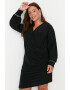 Trendyol Къса драпирана рокля Plus Size - Pepit.bg