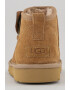 UGG Боти Classic Ultra Mini от велур - Pepit.bg