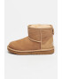 UGG Боти от велур Classic II Mini - Светлокафяв - Pepit.bg