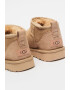 UGG Непромокаеми велурени боти Classic Ultra Mini - Pepit.bg