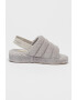 UGG Плюшени пантофи Fluff Yeah - Pepit.bg