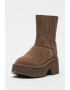 UGG Велурени ботуши до прасеца Classic Twin - Pepit.bg